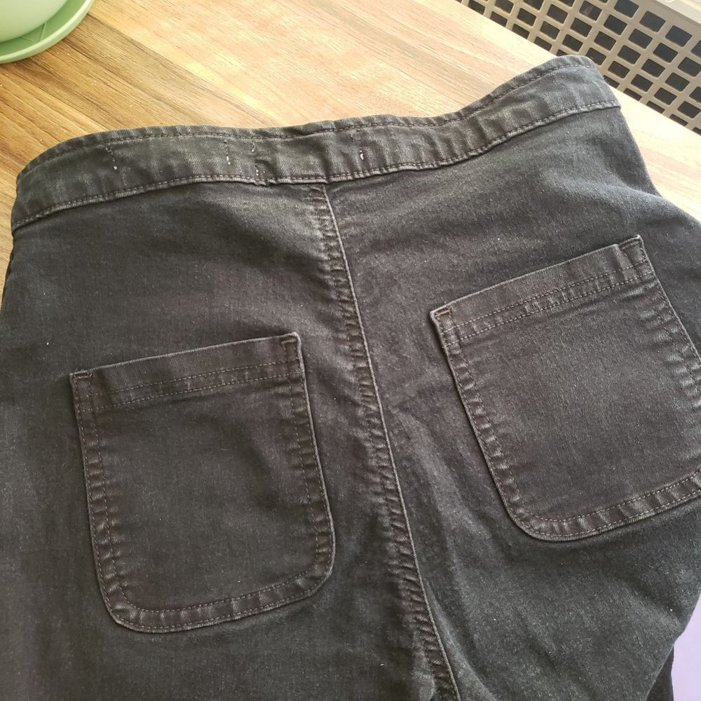 American Apparel The Easy Jean - Set of 3 in Light Wash, Dark Wash, Black Size S - Picture 13 of 14